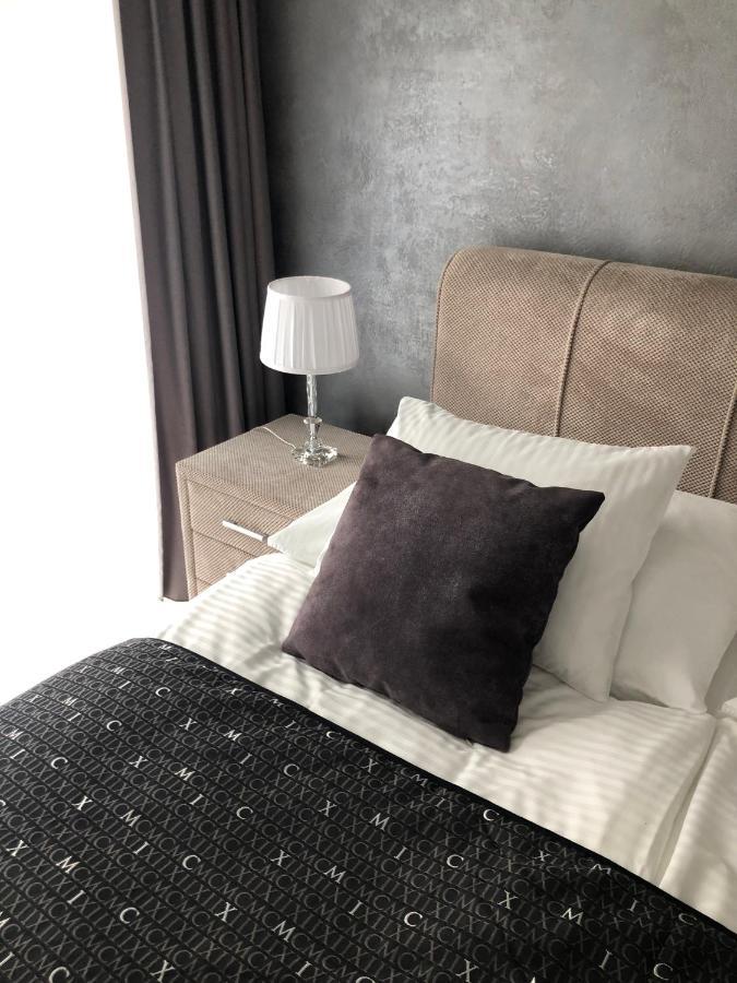 Terrace Apartment Прага Экстерьер фото