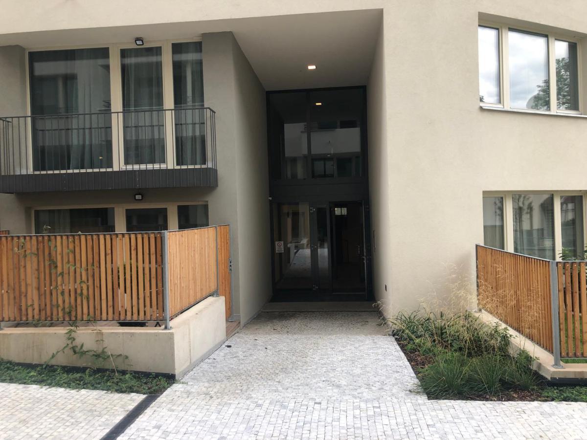 Terrace Apartment Прага Экстерьер фото